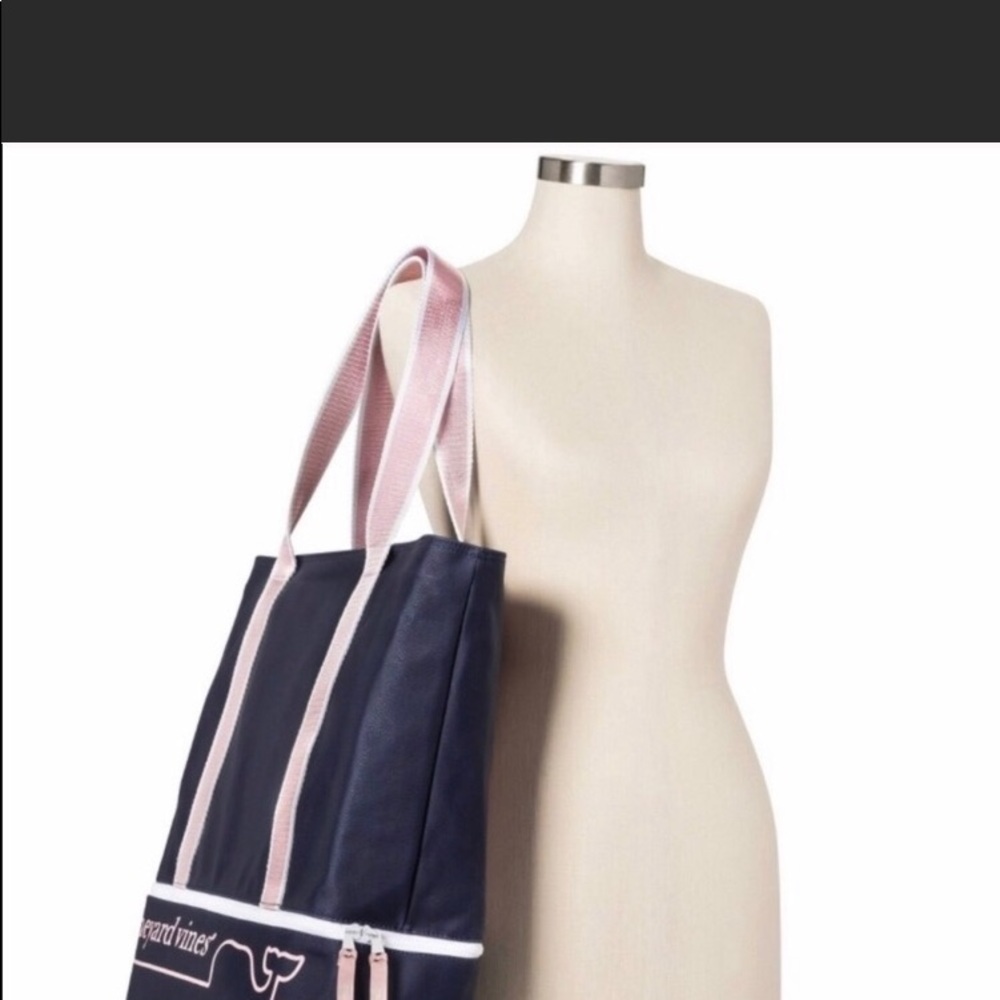Vineyard Vines beach bag